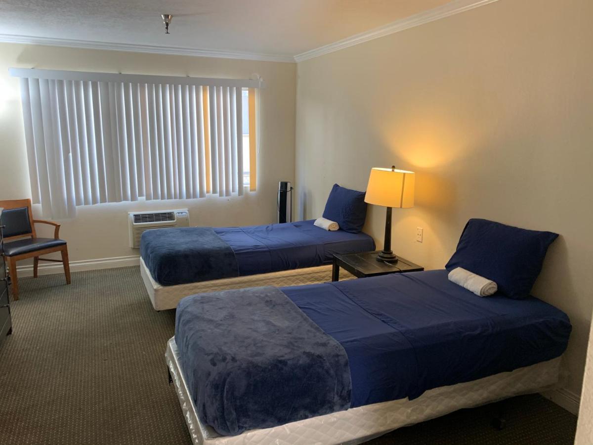 Charming Double Bed Hotel Style Los Angeles Exterior photo